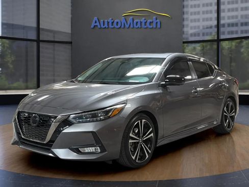 Used 2023 Nissan Sentra SR w/ SR Premium Package FWD image 4