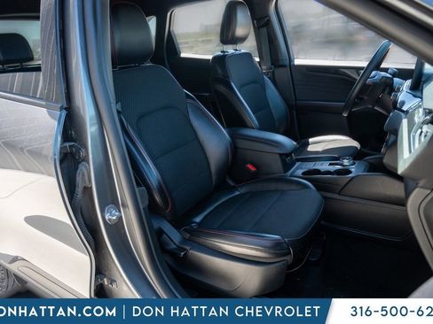 Used 2025 Ford Escape ST-Line image 26