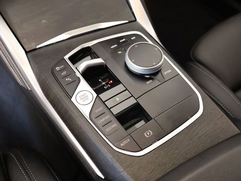 Used 2024 BMW M440i Gran Coupe image 9