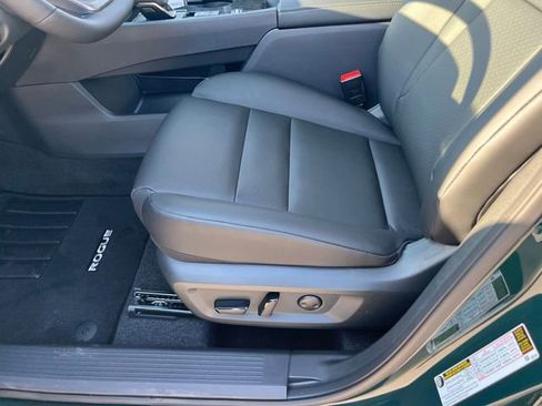 New 2026 Nissan Rogue SV FWD image 14