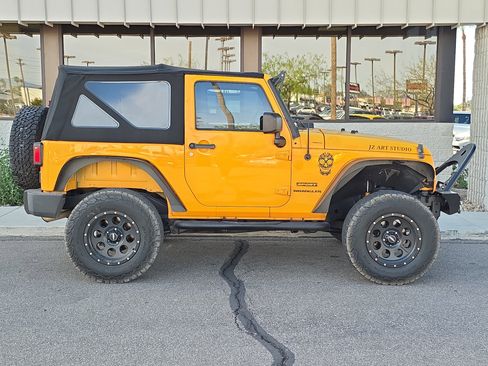 Used 2013 Jeep Wrangler Sport image 8