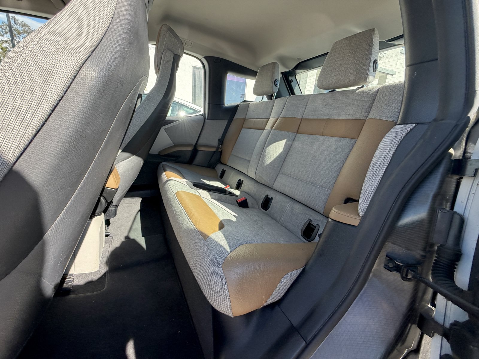 Used 2016 BMW i3 w/ Range Extender RWD image 8