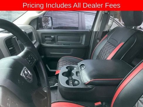 Used 2019 RAM 1500 Express w/ Express Value Package AWD/4WD image 10