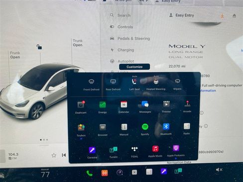 Used 2023 Tesla Model Y AWD image 18