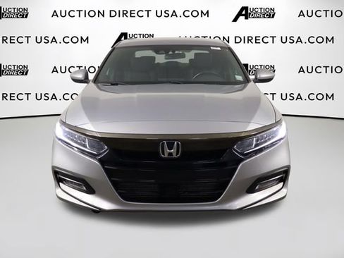 Used 2020 Honda Accord Sport image 2