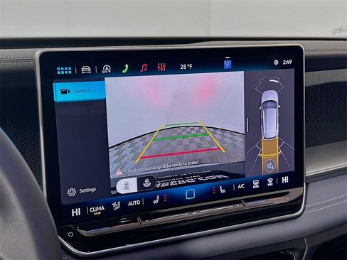 New 2026 Volkswagen Tiguan SE AWD/4WD image 16