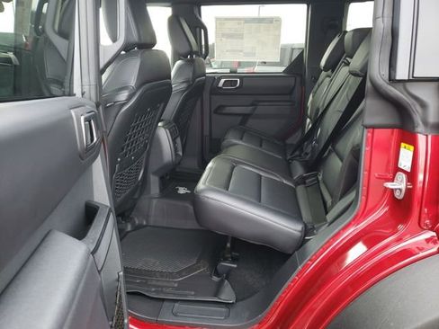 New 2025 Ford Bronco Badlands w/ Sasquatch Package image 27