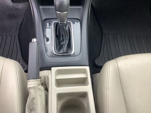 Used 2015 Subaru Crosstrek 2.0i Limited image 31
