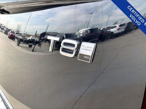 Used 2025 Volvo XC90 T8 Plus w/ Protection Package Premier image 41