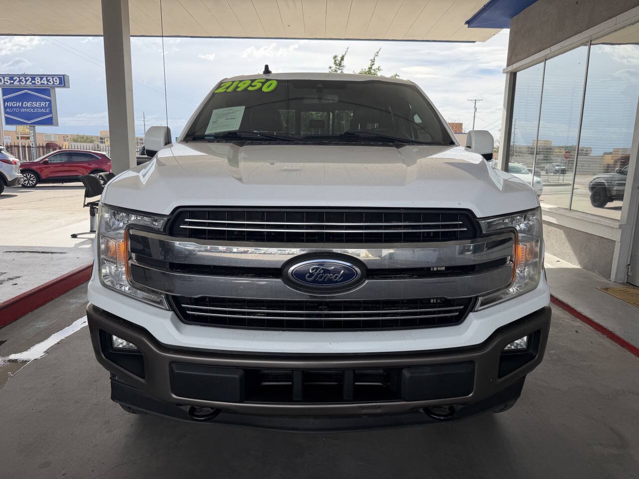 Used 2019 Ford F150 Lariat w/ Equipment Group 501A Mid AWD/4WD image 6
