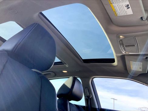 Used 2017 Nissan Maxima 3.5 SL image 14