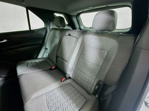 Used 2024 Chevrolet Equinox LT image 22