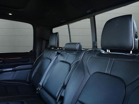 Used 2023 RAM 1500 Limited w/ Body Color Bumper Group image 27