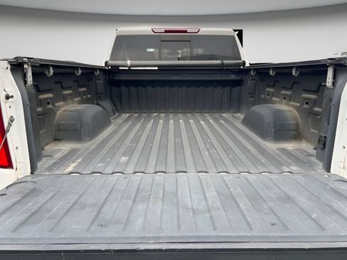 Used 2021 Chevrolet Silverado 1500 LT Trail Boss w/ Convenience Package II AWD/4WD image 14