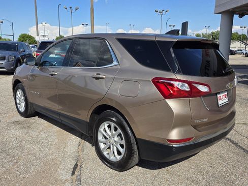 Used 2019 Chevrolet Equinox LT w/ Driver Convenience Package FWD image 6