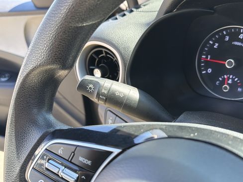 Used 2021 Kia Forte LXS FWD image 15