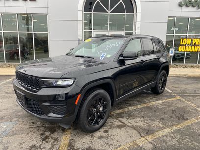 Used 2024 Jeep Grand Cherokee Altitude
