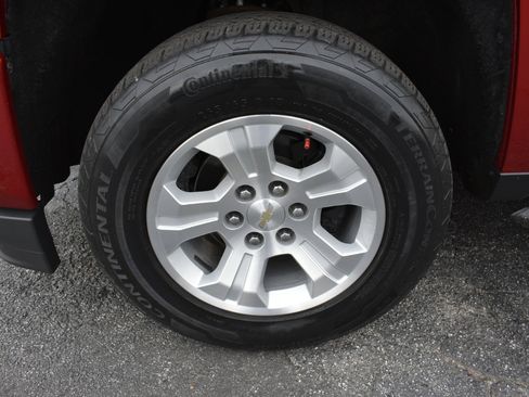 Used 2018 Chevrolet Silverado 1500 LT w/ All Star Edition image 31