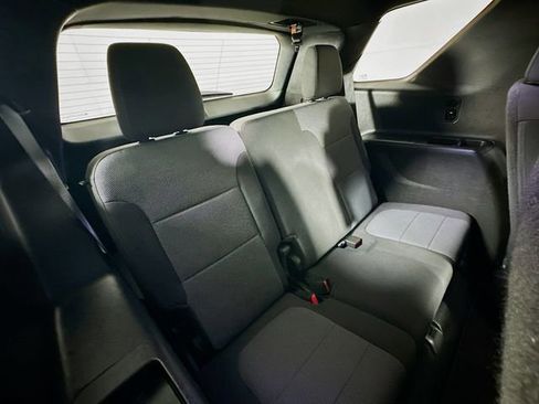 Used 2023 Chevrolet Traverse LT image 27