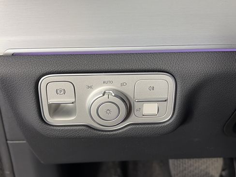 Certified 2025 Mercedes-Benz GLS 450 4MATIC image 30