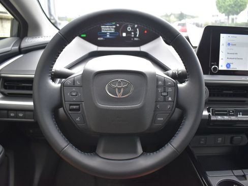 Certified 2026 Toyota Prius LE AWD/4WD image 9