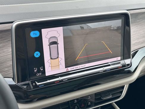 New 2026 Volkswagen Atlas SEL AWD/4WD image 21