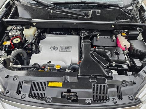 Used 2011 Toyota Highlander Limited image 39