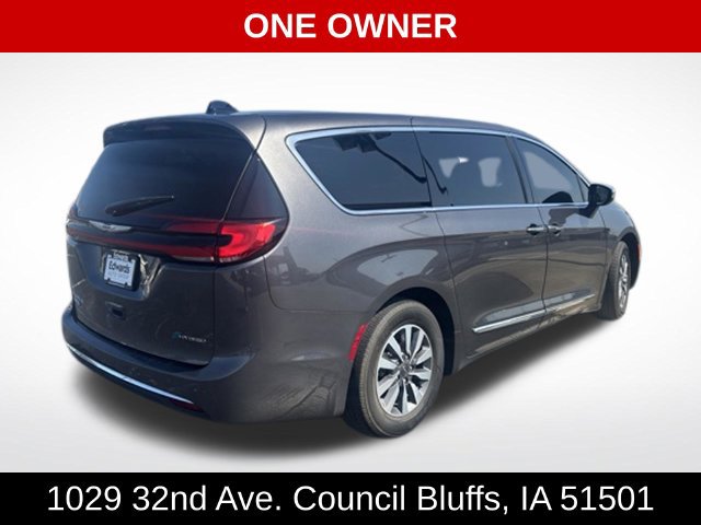 Used 2023 Chrysler Pacifica Limited FWD image 7