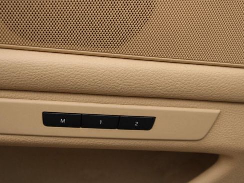 Used 2011 BMW 535i xDrive Sedan image 26