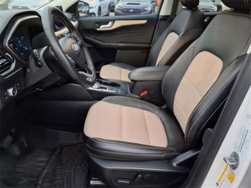 Used 2021 Ford Escape Titanium w/ Titanium Elite Package image 6