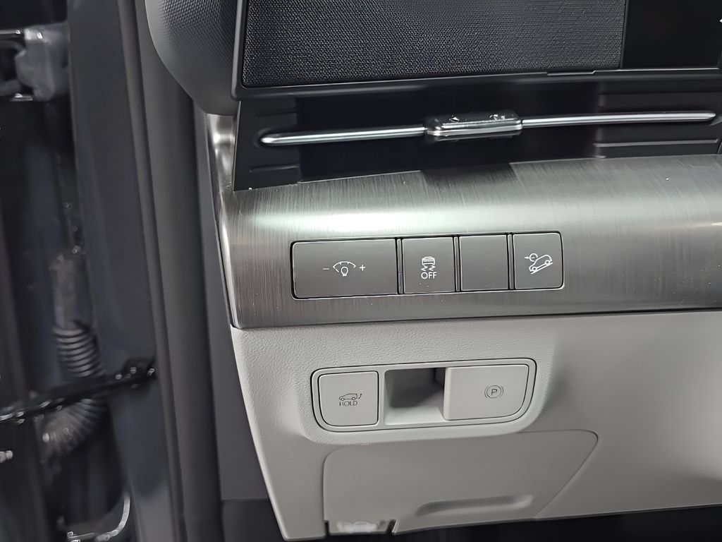 Certified 2024 Hyundai Kona Limited AWD/4WD image 12