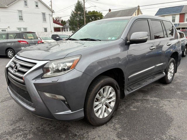 Used 2016 Lexus GX 460 w/ Premium Package AWD/4WD image 2