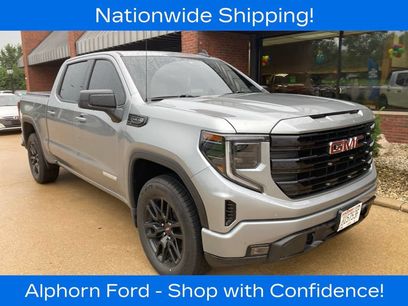 Used 2024 GMC Sierra 1500 Elevation
