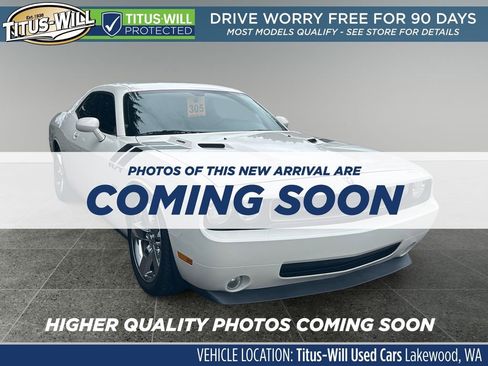 Used 2009 Dodge Challenger R/T RWD image 1