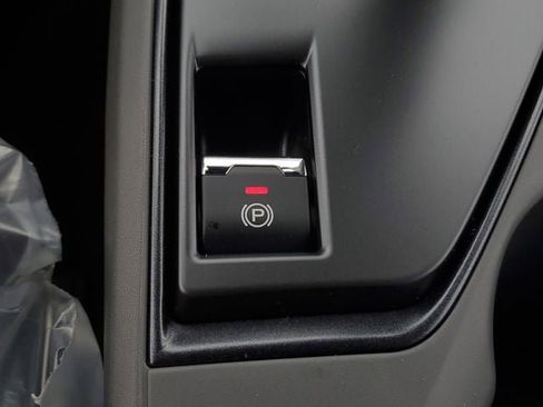 New 2026 Subaru Crosstrek 2.0i Premium image 30