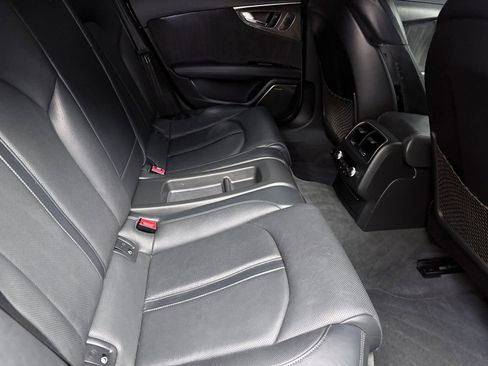 Used 2017 Audi RS 7 Prestige w/ Carbon-Optic Package image 14