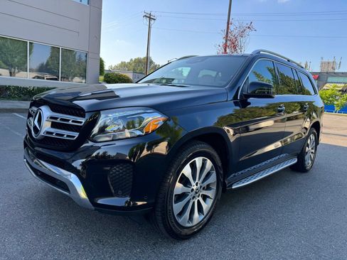 Used 2019 Mercedes-Benz GLS 450 4MATIC image 4