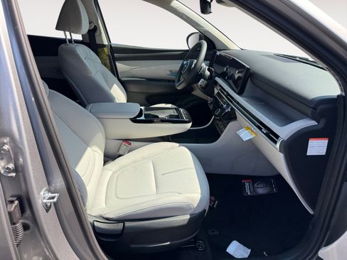 New 2025 Hyundai Tucson SEL image 19