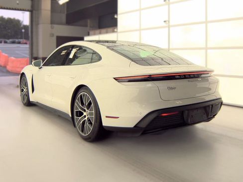 Used 2021 Porsche Taycan 4S AWD/4WD image 6