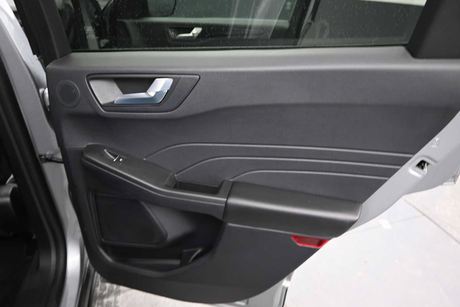 Used 2022 Ford Escape SEL w/ SEL Stealth AWD Package image 24