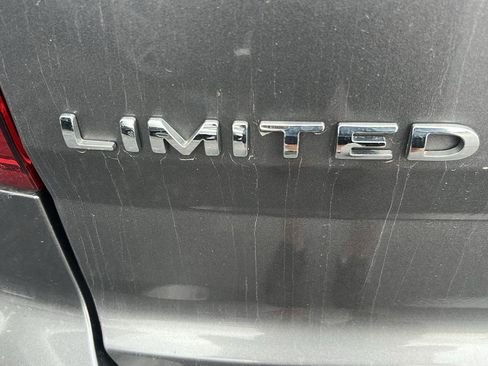 Used 2014 Ford Explorer Limited w/ Equipment Group 301A AWD/4WD image 5