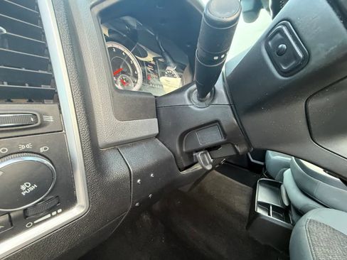 Used 2013 RAM 2500 SLT w/ Luxury Group image 14