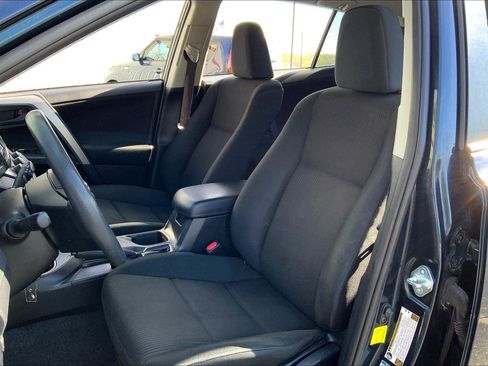 Used 2018 Toyota RAV4 LE w/ All Weather Liner Package image 20