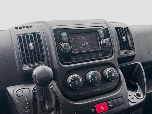 Used 2021 RAM ProMaster 1500 image 12