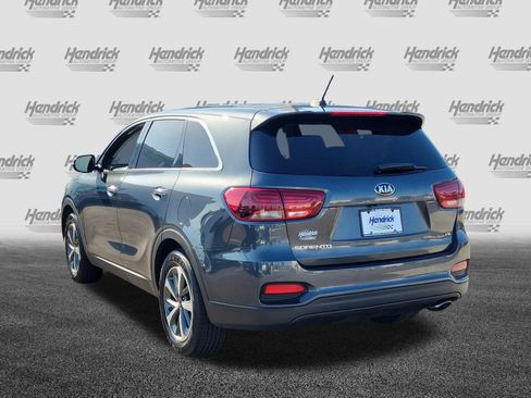 Used 2020 Kia Sorento FWD V6 image 5