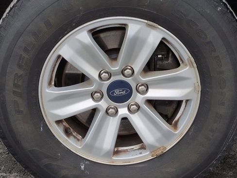 Used 2016 Ford F150 XL w/ Equipment Group 101A Mid image 14