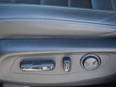 Used 2024 Honda CR-V EX-L image 23