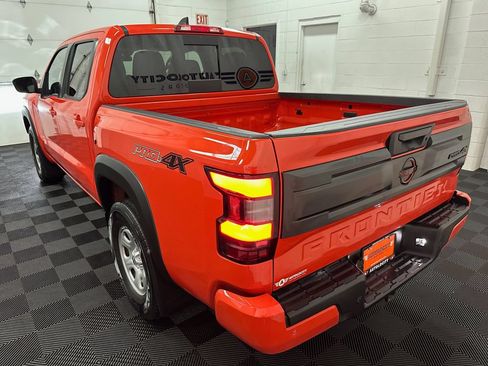 Used 2025 Nissan Frontier PRO-4X w/ Tow Package AWD/4WD image 7