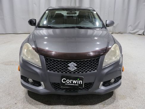 Used 2012 Suzuki Kizashi Sport GTS AWD/4WD image 7