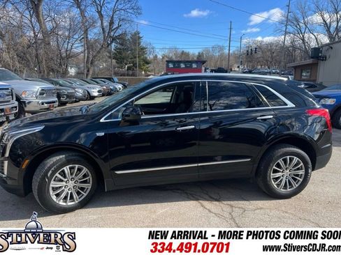 Used 2018 Cadillac XT5 Luxury w/ Driver Awareness Package image 8